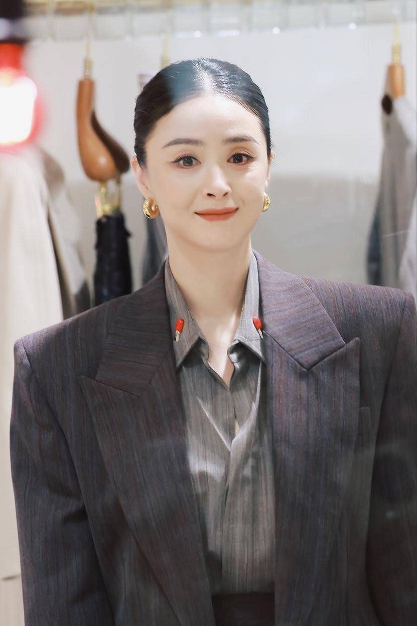 孙俪被曝拒演《红楼梦》王熙凤，蒋欣热依扎朱珠3选1，宅斗线出彩（组图） - 3
