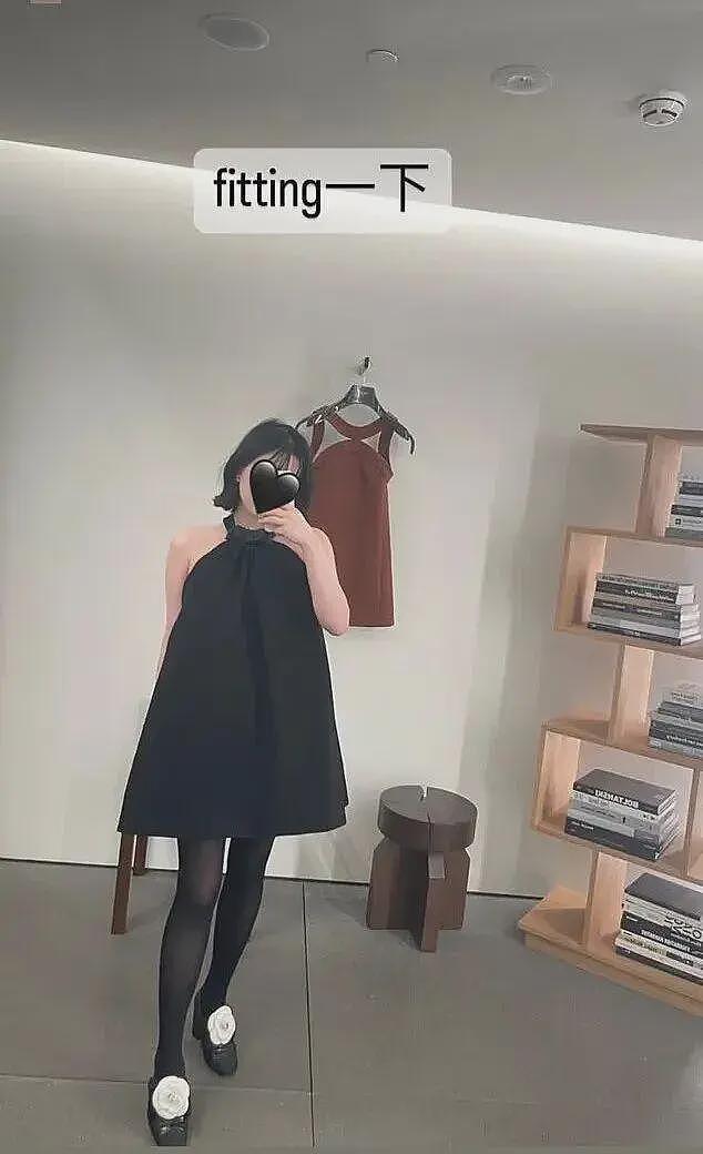 杨兰兰的奢华生活!同学透露她去购物,会包下整家香奈儿、LV店(组图) - 6