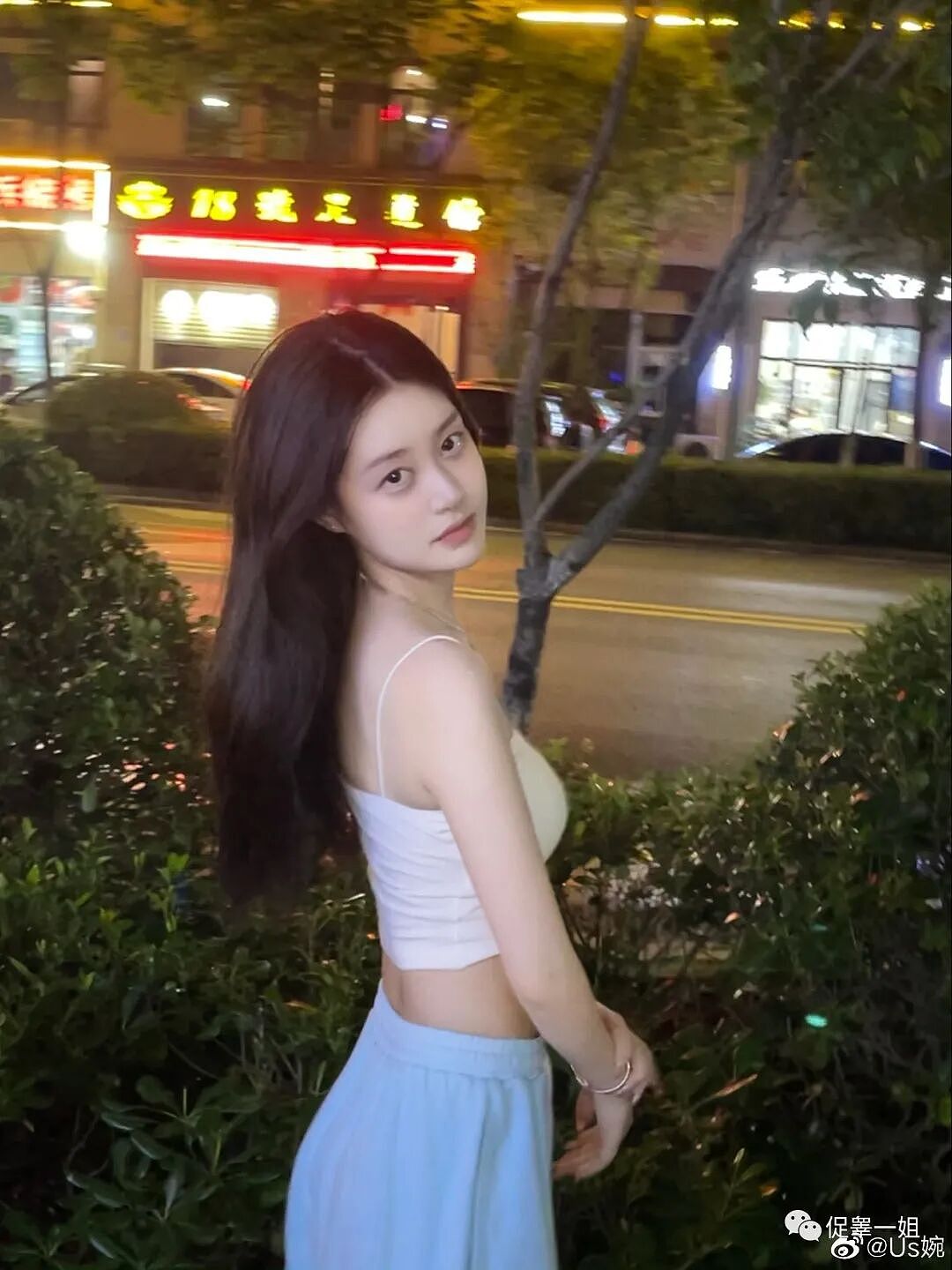 【美女】当171cm空姐脱下制服穿上包臀裙！这画面太美我不敢看（组图） - 3