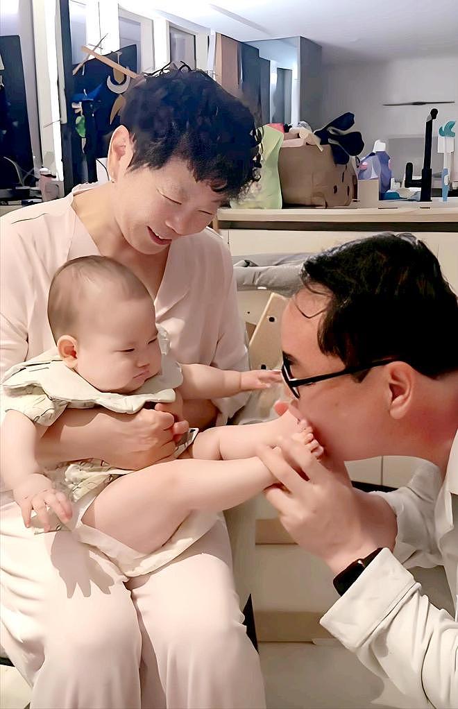 女星张檬:让父母消毒后再抱外孙,她做错了吗(组图) - 8