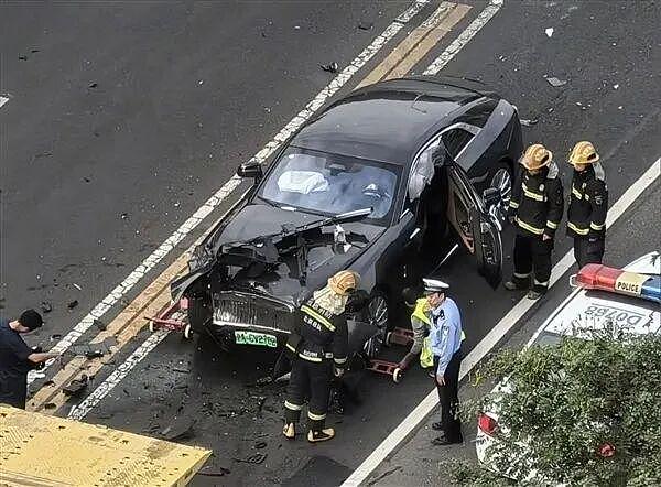 陈震车祸比亚迪车主妻子发声：丈夫多处骨折！陈震回应：全力配合、做好后续工作、补偿损失（组图） - 4