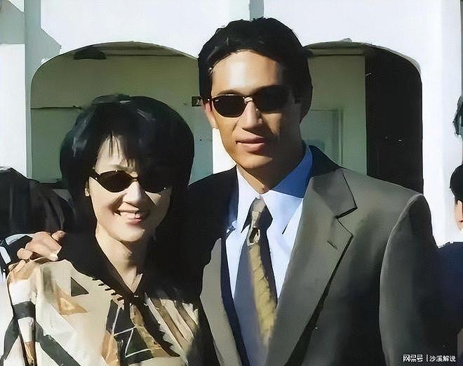王文澜:与倪萍离婚被骂20年,儿子尊重他,72岁仍未再婚(组图) - 8