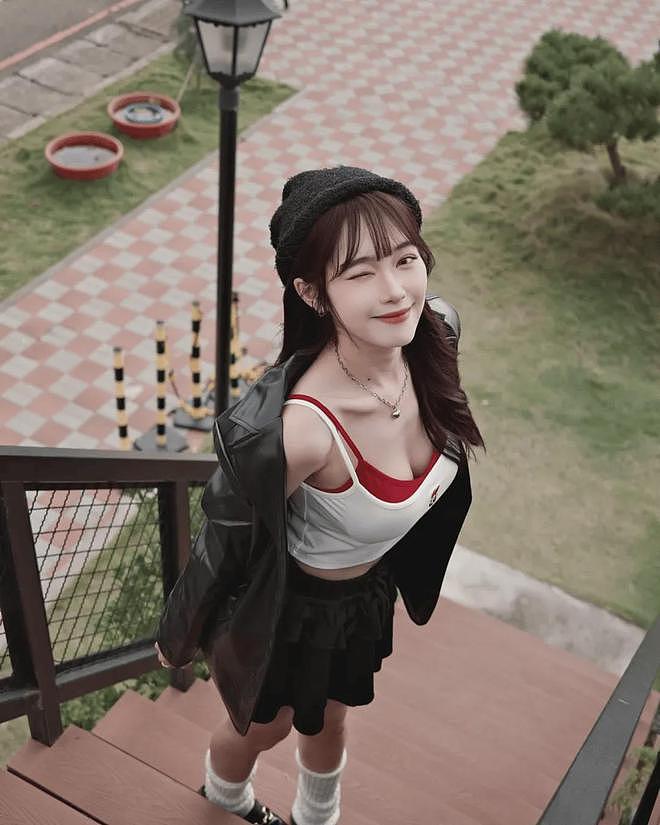 【美女】台妹又纯又欲,看着就很丝滑,身材性感惹眼,也太美了吧(组图) - 16