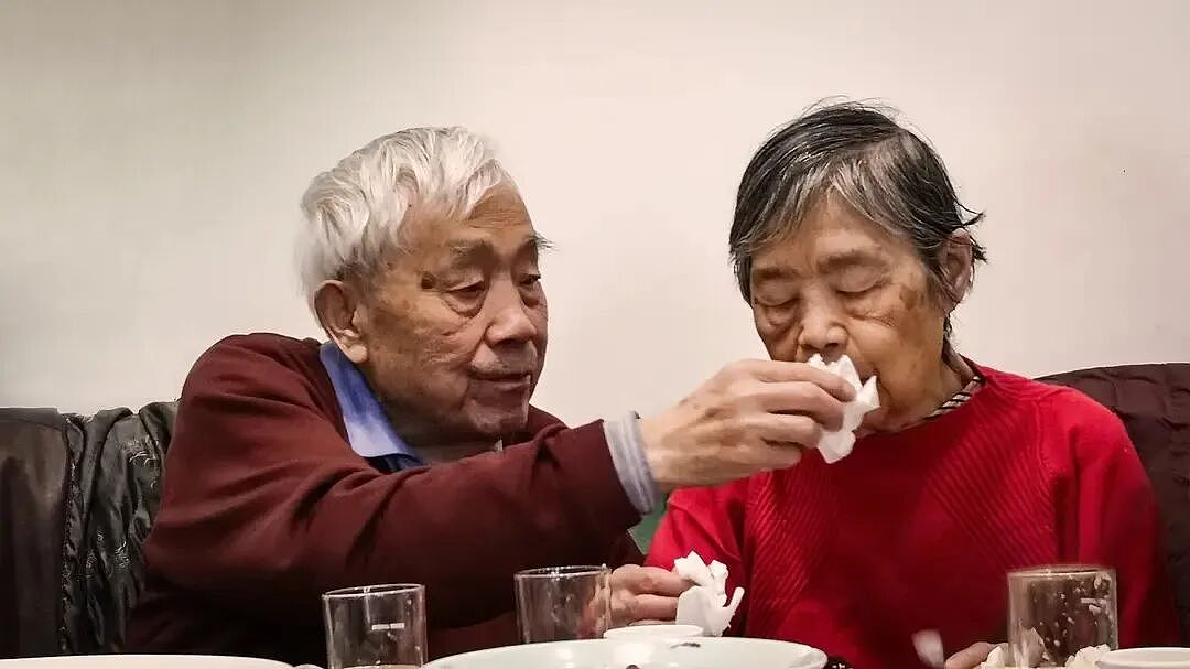 “睡了七天，说分手就分手”（组图） - 11