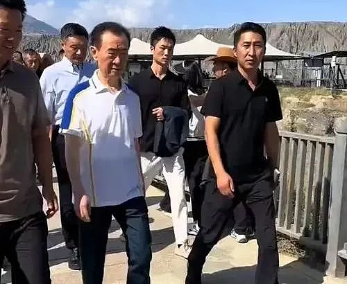 首富王健林，怎么混成这样了？（组图） - 7