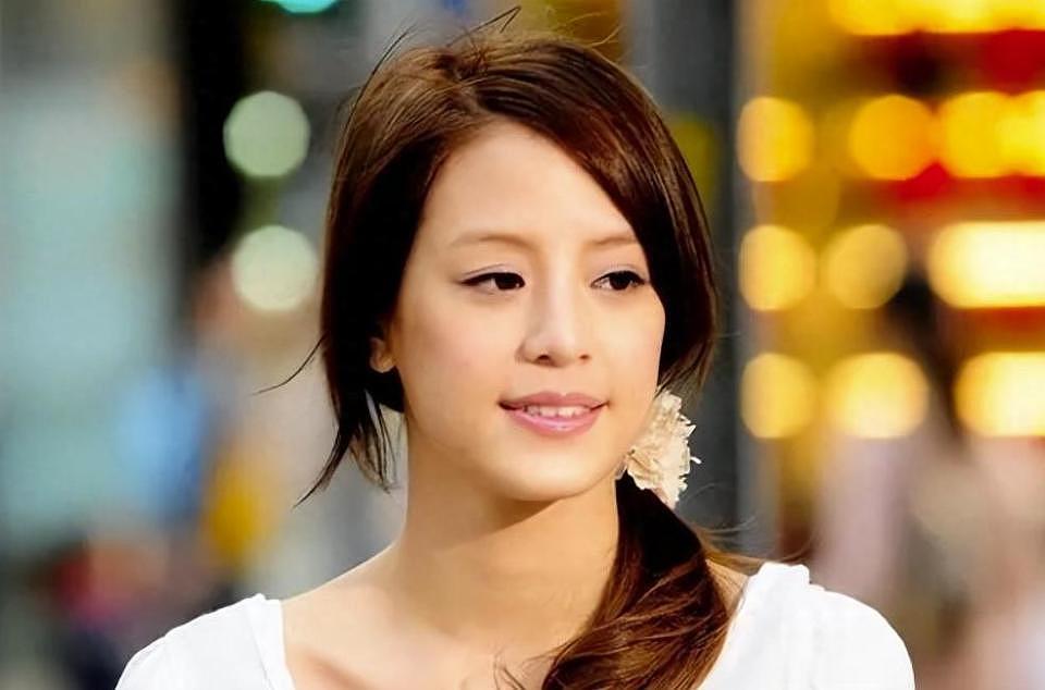 江语晨离婚：初代“J女郎”，缘何与周杰伦失之交臂，如今后悔吗（组图） - 5