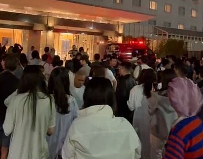京都饭店深夜火警！行动电源爆炸2千人逃命，澳洲男子：护照都没拿（图） - 1