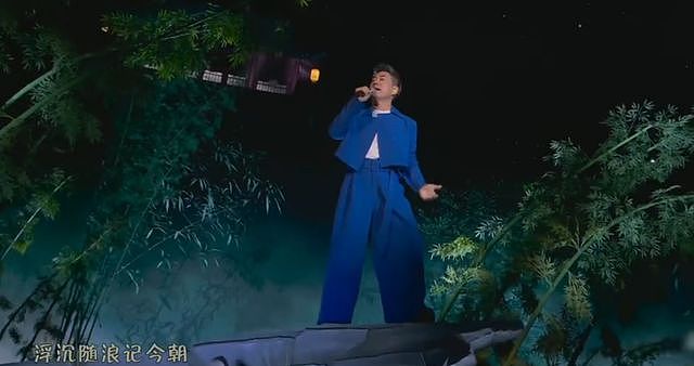 央视秋晚收视率爆表!谢娜一本正经,宋佳蒋欣最美,韩红又胖了(组图) - 23
