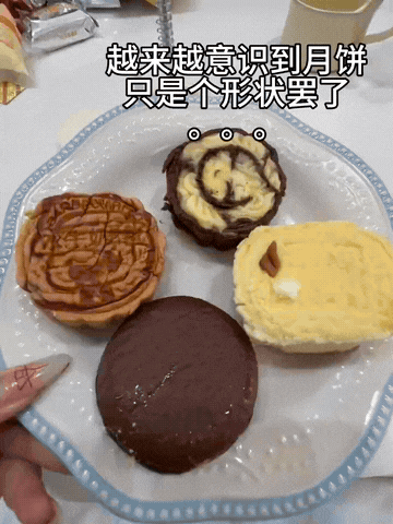 【爆笑】有钱人的豪车不仅有隔板还能隔音？一开始不理解！看到最后：难怪小说男女主亲热都不避人...（组图） - 8