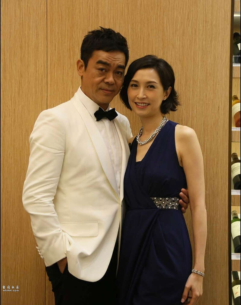 刘青云到平民饭店吃饭被偷拍,目露凶光表情生气(组图) - 7