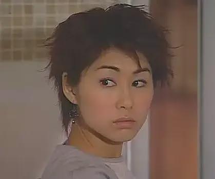 44岁知名女演员官宣结婚,男方是一名外科医生(组图) - 6