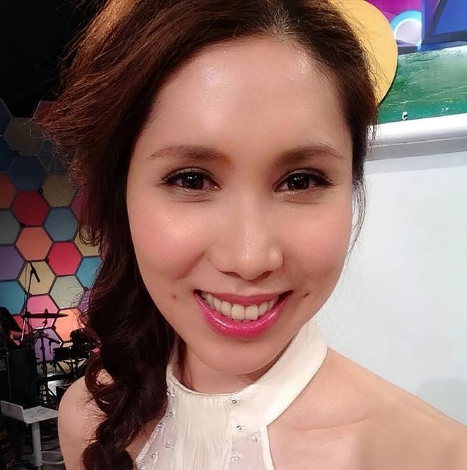 曾是一代歌王，却沦为人尽皆知的台独分子，如今家破人亡下场凄凉（组图） - 9