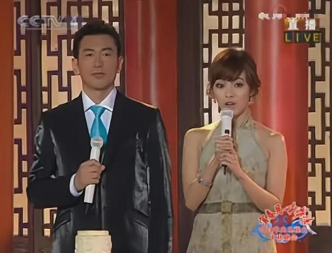 侯佩岑时隔12年重回总台!秋晚开场气场拉满,根正苗红获网友大赞(组图) - 10