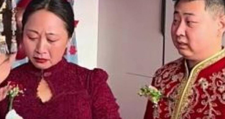 丈母娘给新娘喂饺子！新郎目睹“1秒变脸”，网友狂赞：情商极高（图） - 1