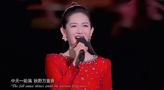 张杰祝贺谢娜主持央视秋晚,言语满是骄傲,称孩子要奖励妈妈月饼(组图) - 8
