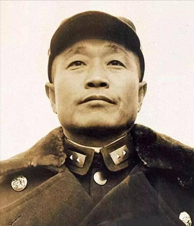 1959年杜聿明被特赦，蒋介石得知大惊道：快让他老婆从美国回来（组图） - 1