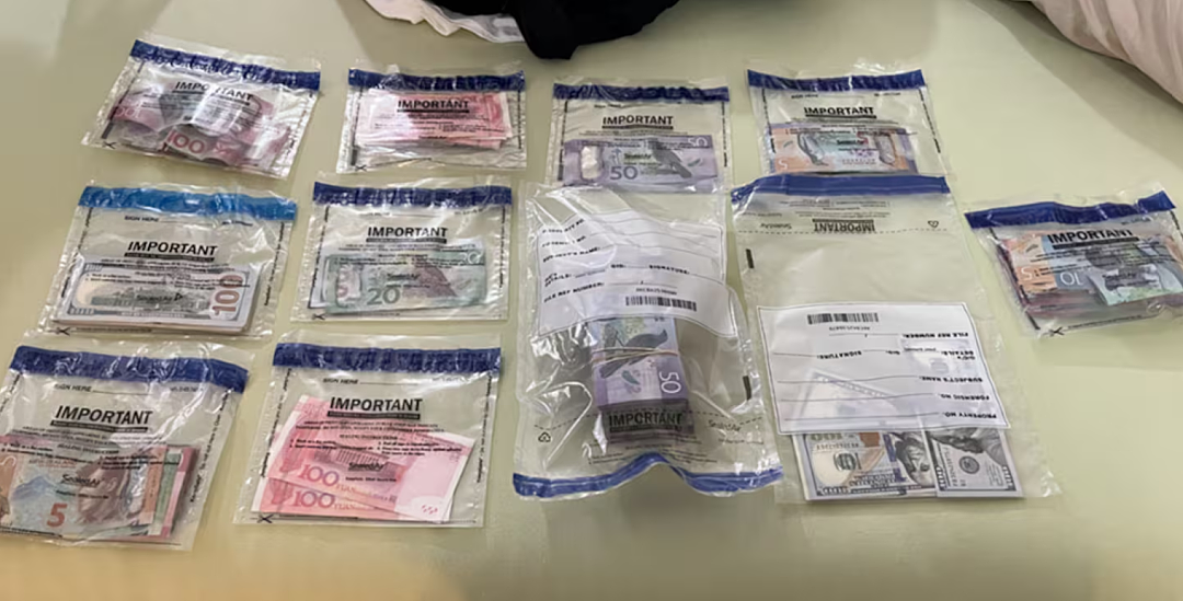 现场搜出人民币、红包!新西兰警方突击民宅:7人被捕,涉现金发工资“洗钱”(组图) - 5