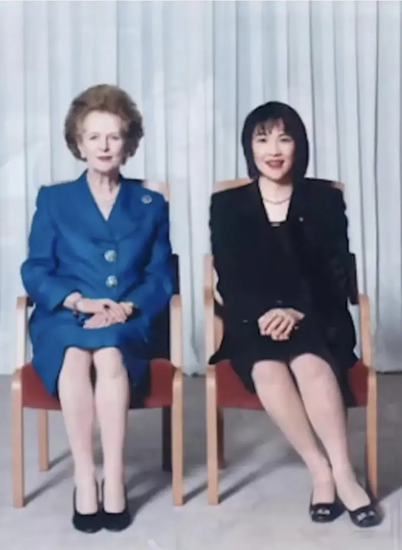 日本64岁极右翼铁娘子首相上位！系“安倍女孩”出身，反女天皇主张女性回归家庭，却让老公随她姓（组图） - 10