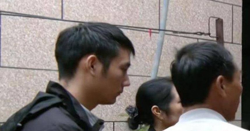 婚礼前夕女方突反悔!退聘金要扣13万拥抱费,理由让媒人也傻眼(图) - 1