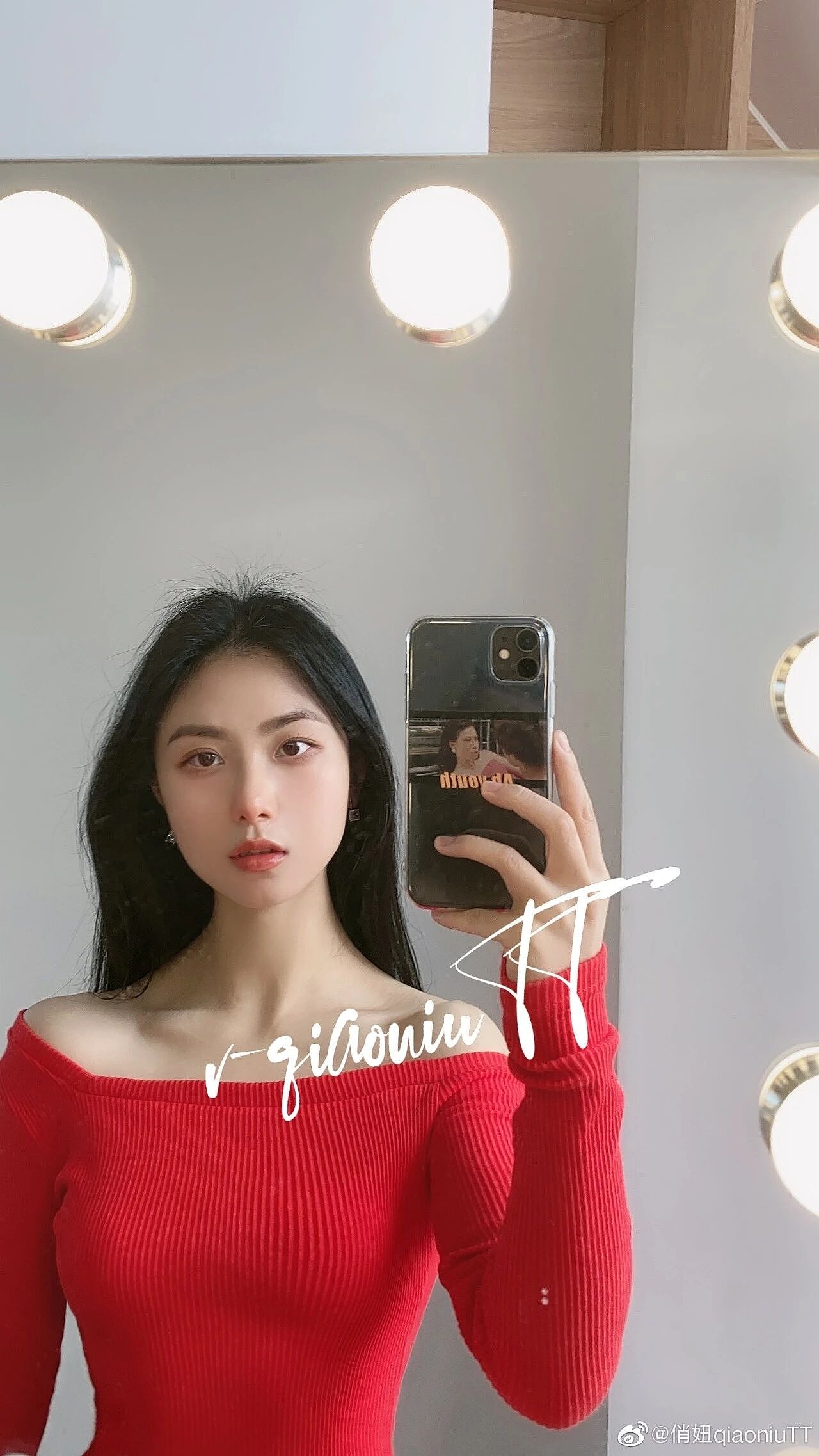 【美女】浙江俏妞0.6极致腰臀比，开挂身材看完疯狂心动（组图） - 2