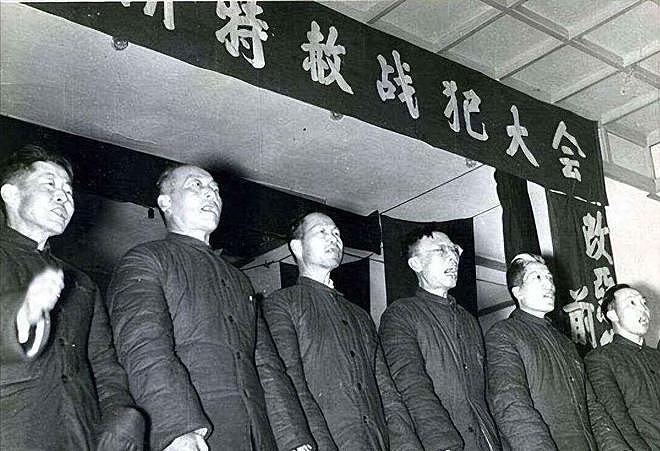 1959年杜聿明被特赦，蒋介石得知大惊道：快让他老婆从美国回来（组图） - 7