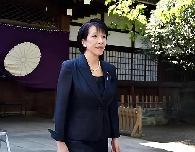 日本64岁极右翼铁娘子首相上位！系“安倍女孩”出身，反女天皇主张女性回归家庭，却让老公随她姓（组图） - 15