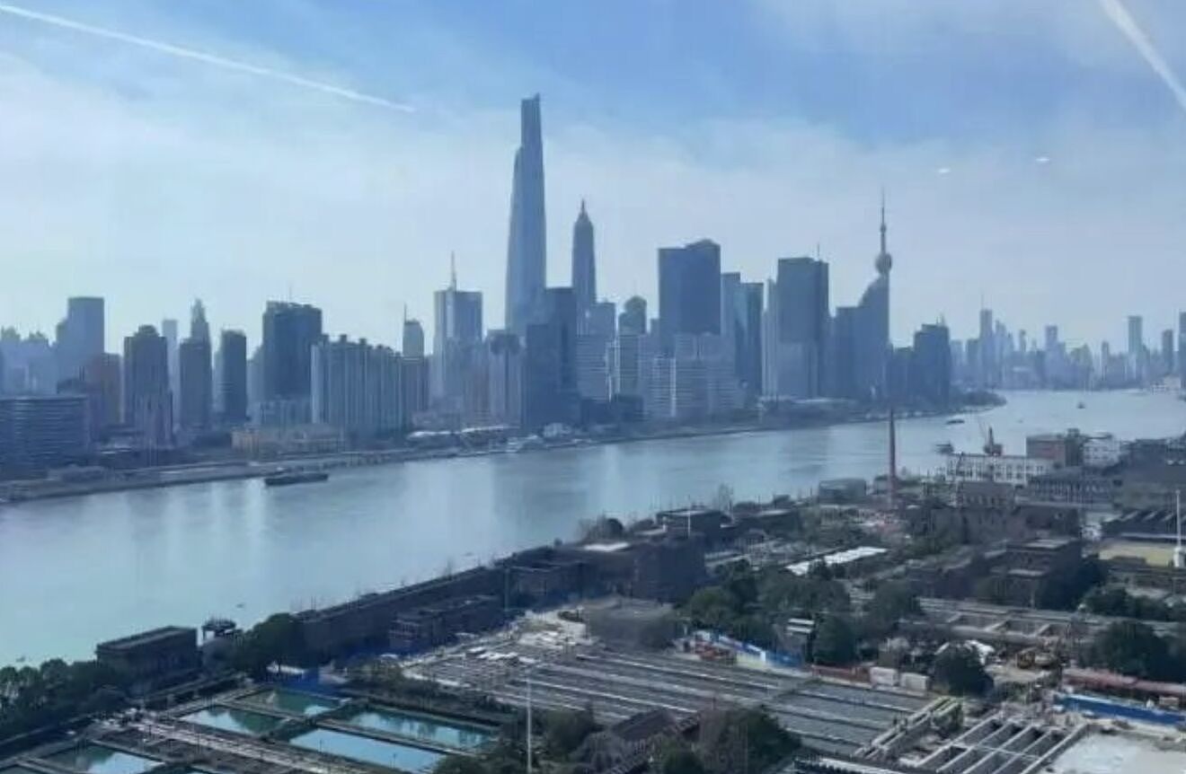 中国知名房企上海总部打6折甩卖，3年巨亏1700亿套现抵债（组图） - 2