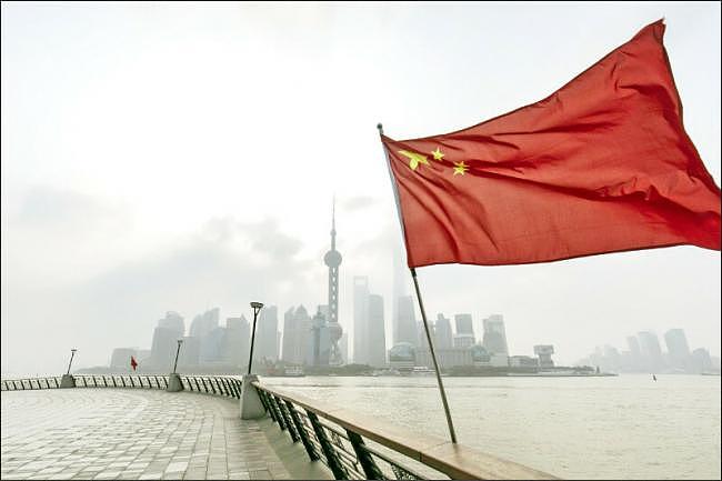 两大因素难以忍受,外资大举撤离中国(图) - 1