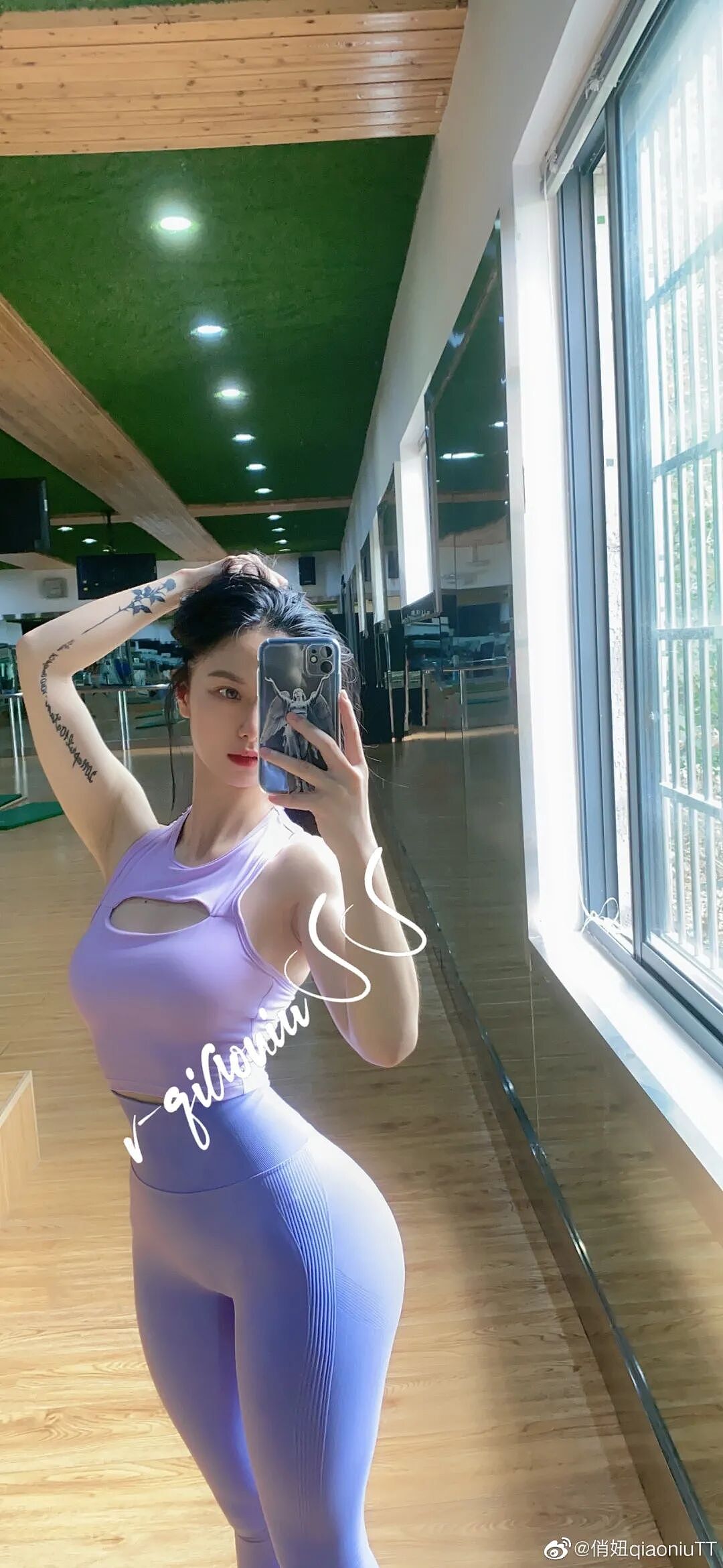 【美女】浙江俏妞0.6极致腰臀比，开挂身材看完疯狂心动（组图） - 8