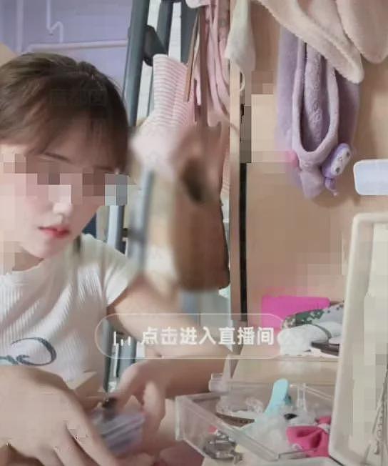 女生军训宿舍直播室友身体隐私！她生活账号被曝看完事情不简单（组图） - 8