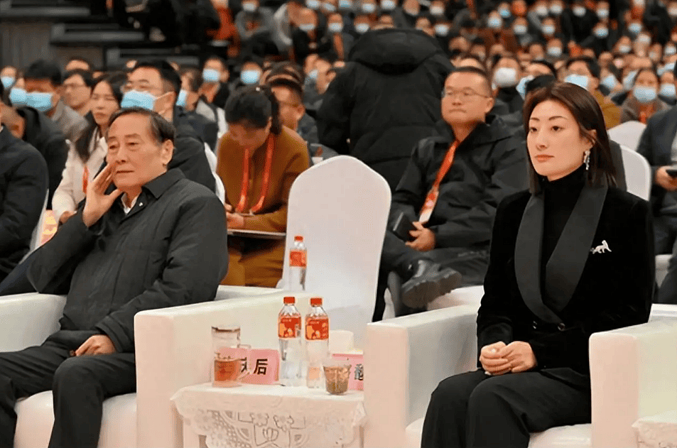 许家印家族信托被穿透，被抓两年后，终于人财两空（组图） - 3