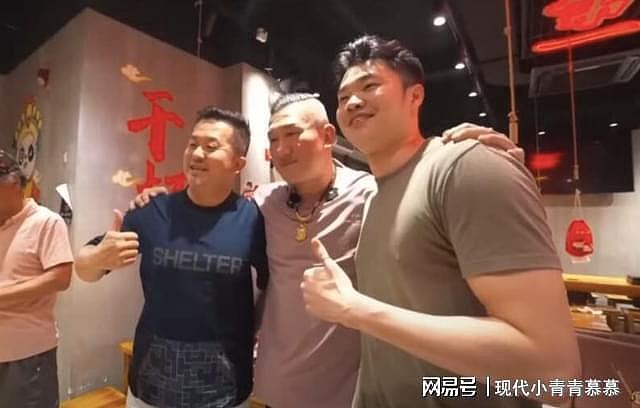 “砍下赖清德狗头！”台湾网红馆长直播怒喊斩首引爆热议，网友吵翻（组图） - 5