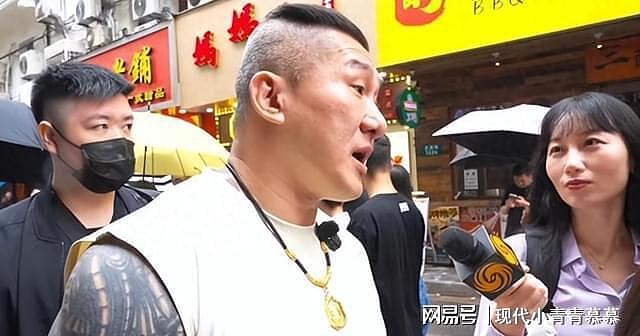 “砍下赖清德狗头！”台湾网红馆长直播怒喊斩首引爆热议，网友吵翻（组图） - 7