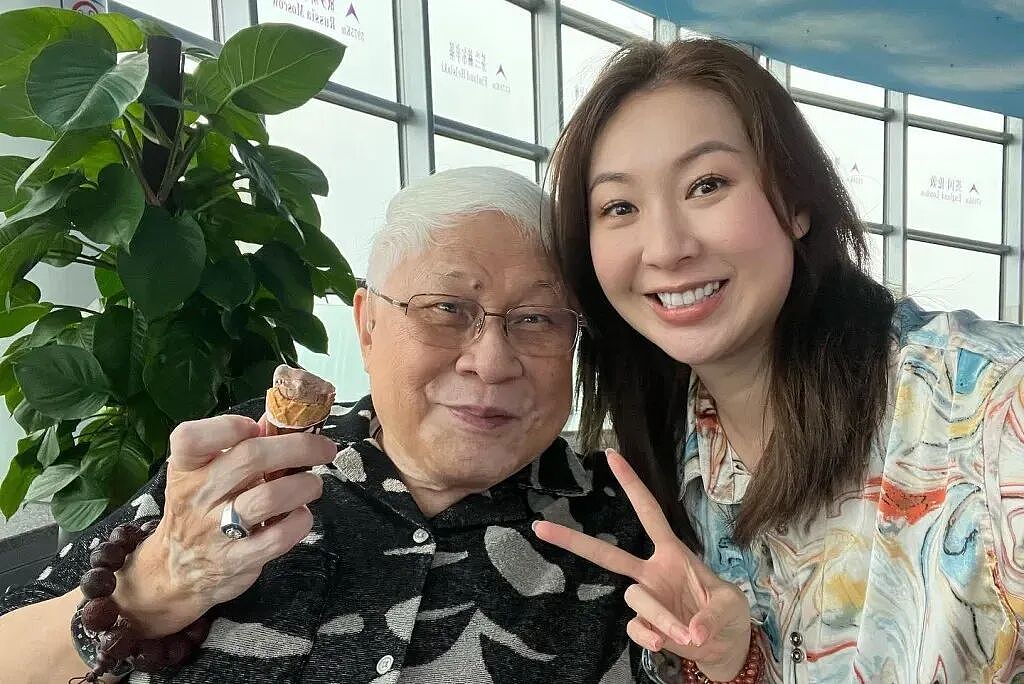 离婚三年！45岁TVB女星再婚嫁高级督察，巴厘岛举行浪漫婚礼（组图） - 2
