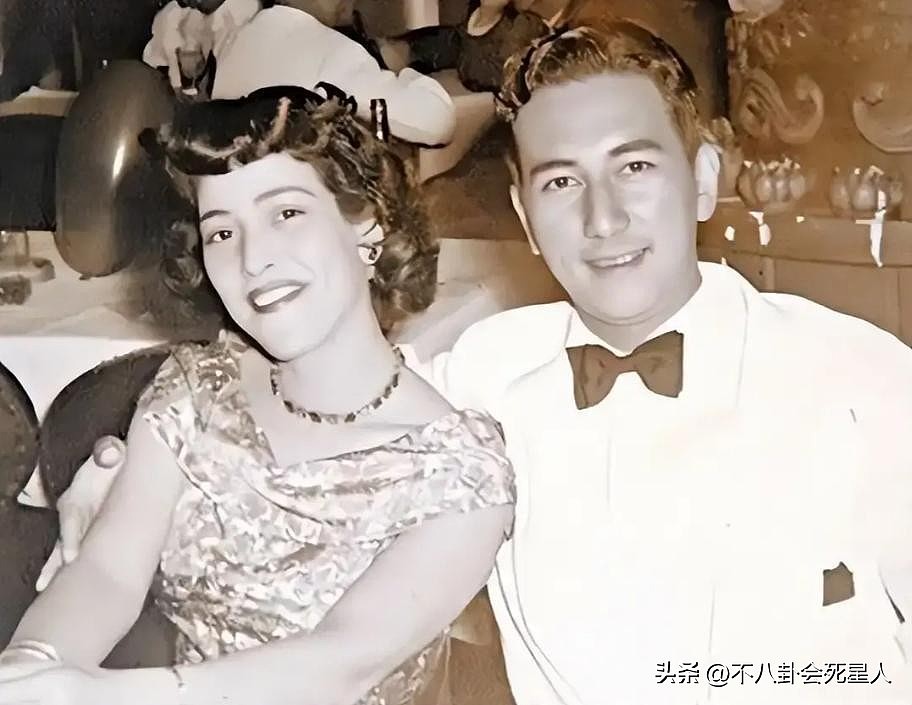 何超莲豪宅度中秋，阖家团圆唯独不见窦骁，豪门女从来不是恋爱脑（组图） - 13