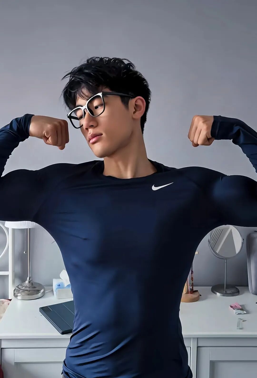 【帅哥】山东185黑皮反差肌肉猛男，可狼可奶，壮硕肌肉性感十足（组图） - 2