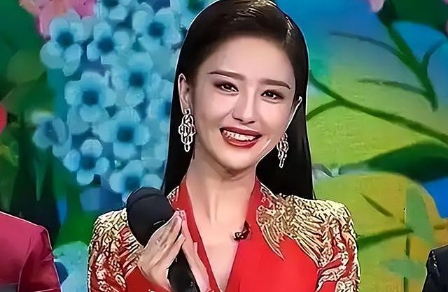 谢娜中秋晚会主持仅1天引争议，网友评论两极化，为何她饱受争议（组图） - 9