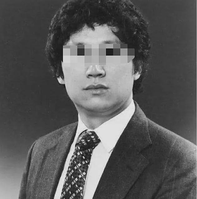 伺候美国老妇13年,继承268亿!“第一软饭男”李春平现状如何?(组图) - 1