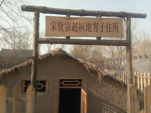 月入3万，去不起新疆“平替”？（组图） - 13