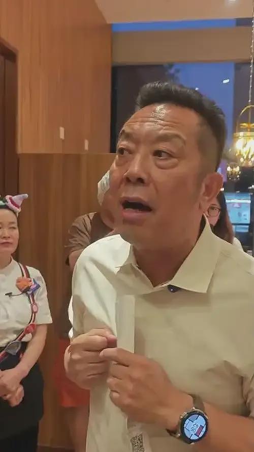 贾国龙“一言堂”性格太致命！曾坚持推“66元天价凉皮” 团队劝阻三次无果（组图） - 2
