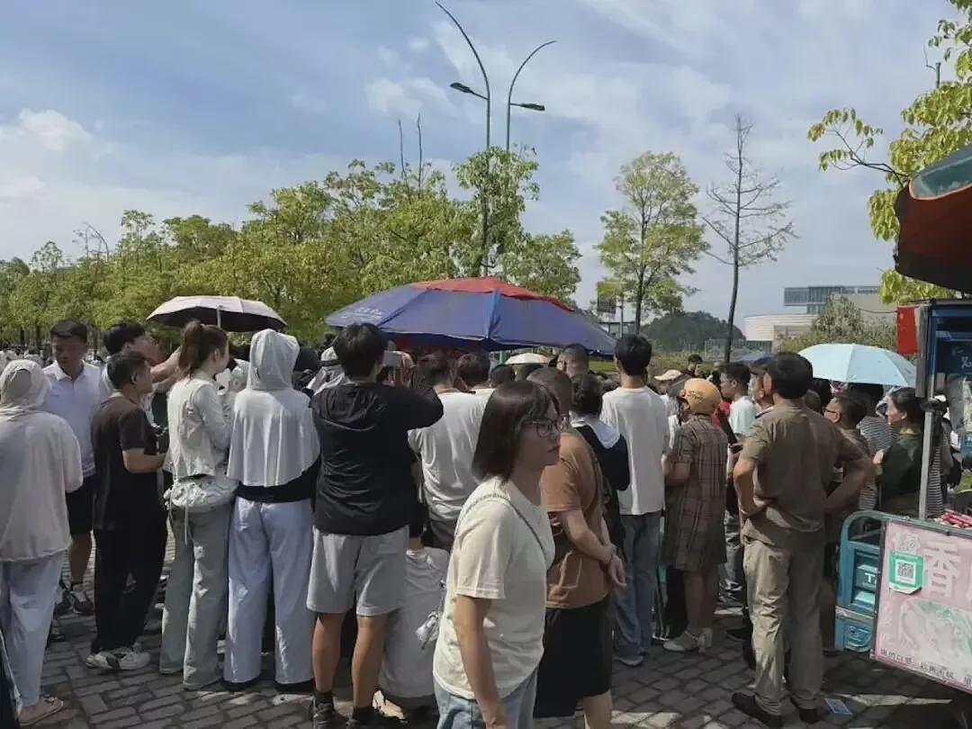 爆火的鸡排哥，不过是抖音的一张流量彩票（组图） - 5