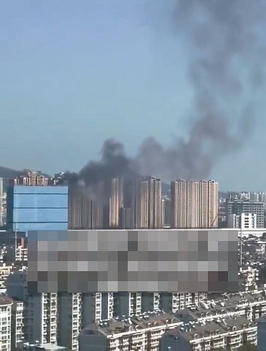 南京住宅燃气泄漏发生闪爆，酿1死2伤！现场传浓烟及巨响（视频/组图） - 3