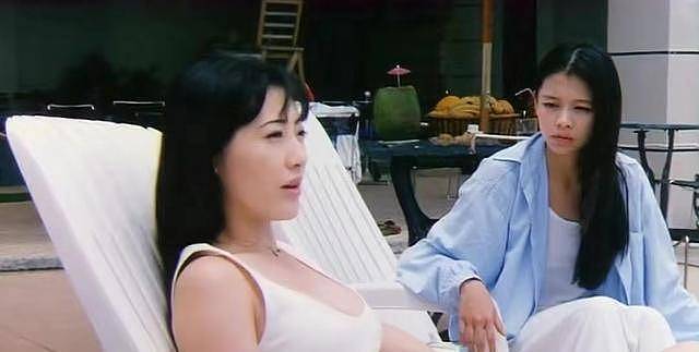 一辈子演了两部三级片，至今仍是“亚洲第一美胸”（组图） - 5