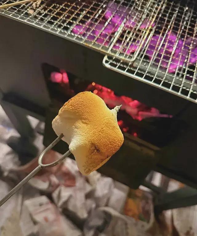 何超莲在豪宅过中秋，阖家团圆唯独不见窦骁，豪门女从来不是恋爱脑（组图） - 7