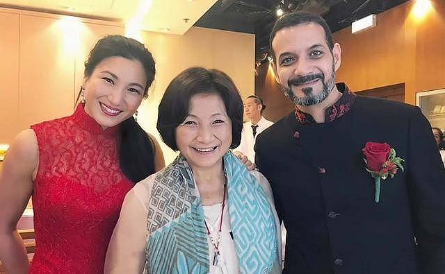 香港知名女星庆祝结婚4周年,再婚嫁小8岁帅哥,俩儿子颜值高(组图) - 9