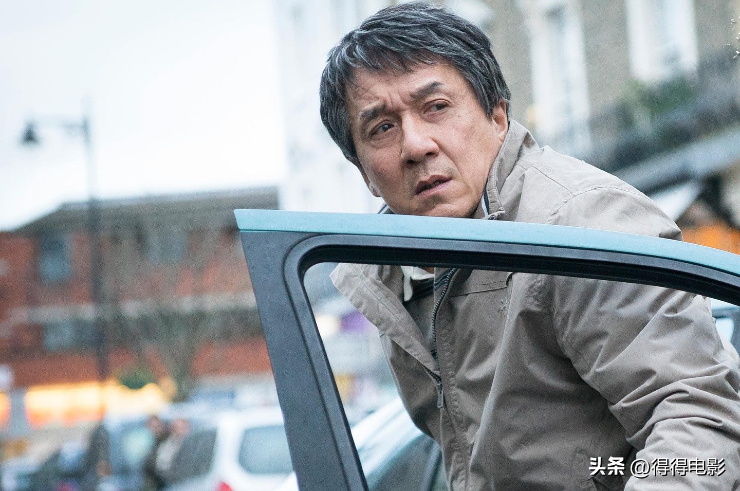 时隔13年，71岁成龙宣布执导新片！再演亚洲飞鹰，打造传奇结局（组图） - 22