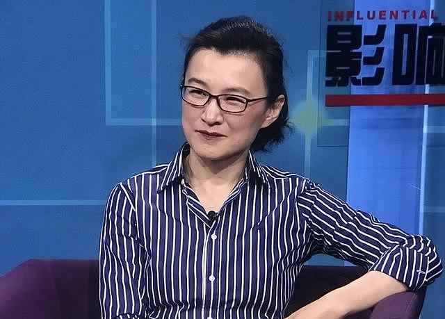被要求滚出主持界，成为众矢之的，54岁央视主持董倩做错了什么？（组图） - 23