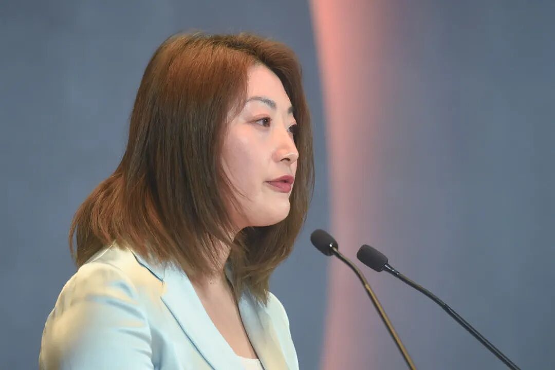 正面硬刚宗馥莉？宗庆后弟弟推出“娃小智”品牌，称“娃哈哈不是宗家的，水军害了宗馥莉”（组图） - 5