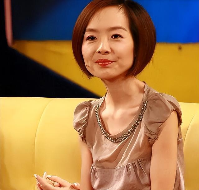 被要求滚出主持界，成为众矢之的，54岁央视主持董倩做错了什么？（组图） - 16