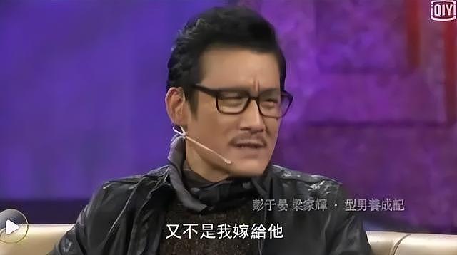 被要求滚出主持界，成为众矢之的，54岁央视主持董倩做错了什么？（组图） - 11